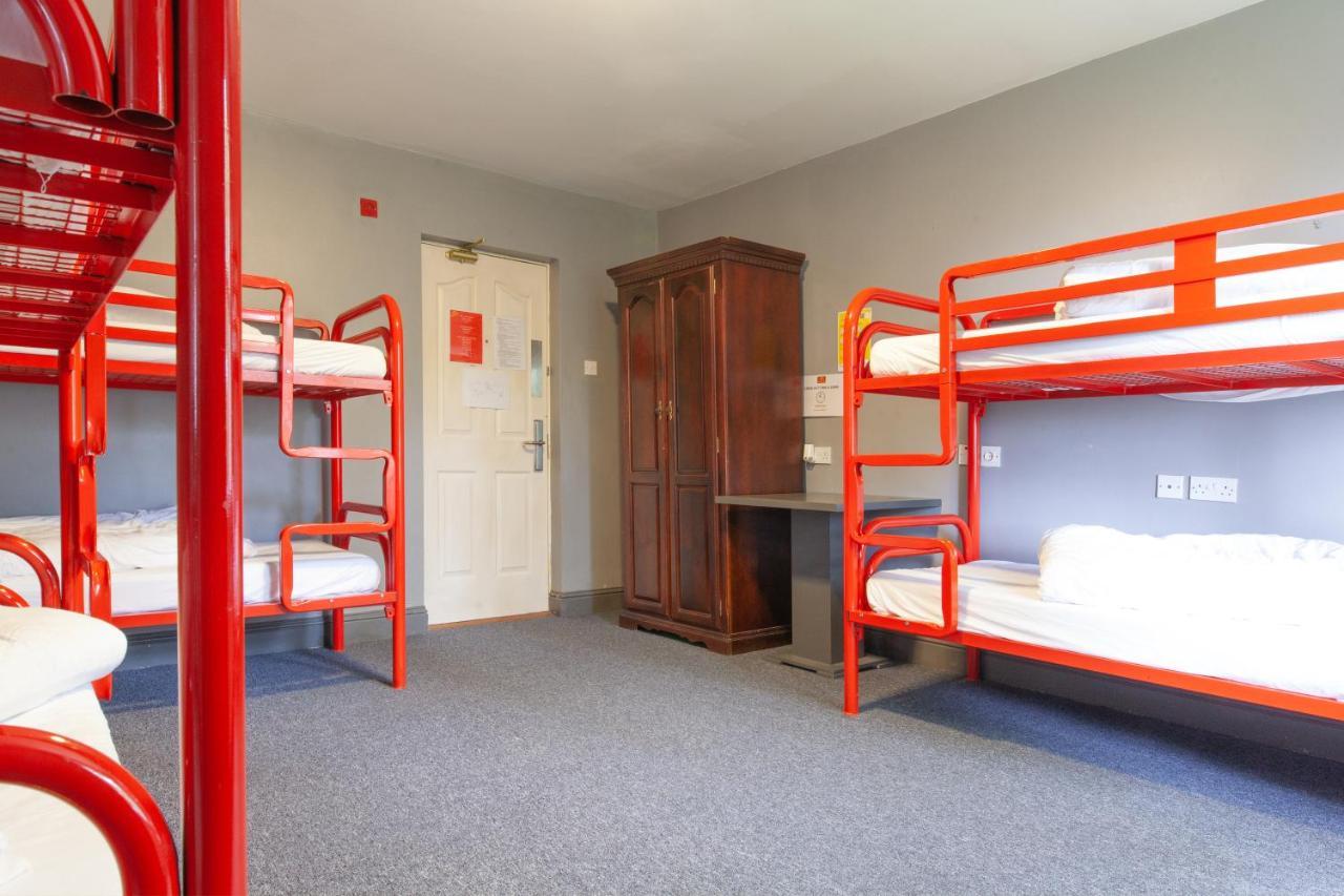 The Burren Hostel - Sleepzone Lisdoonvarna Esterno foto
